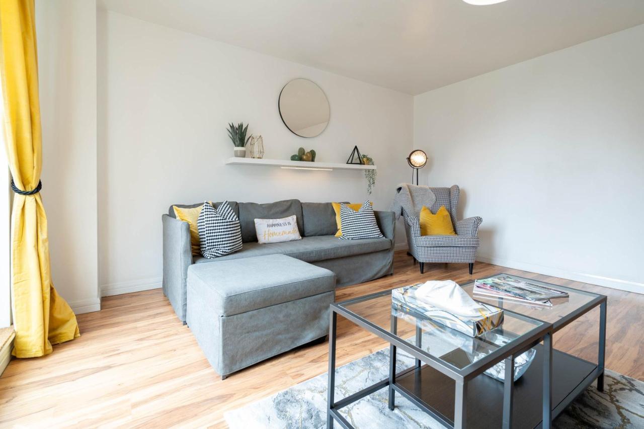 Chic Centre Close To Attractions Birmingham